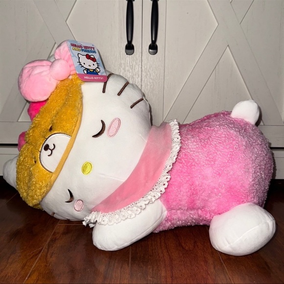 Sleeping Hello Kitty Plush - Picture 1 of 8